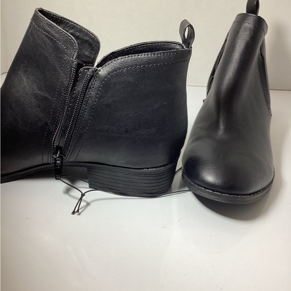 Black Ankle Boot for Women - Picture 6 of 6